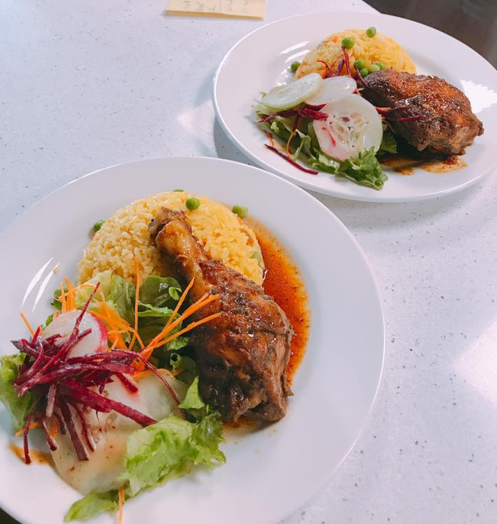 MENU LUNES (Pollo a la olla con arroz a la jardinera)